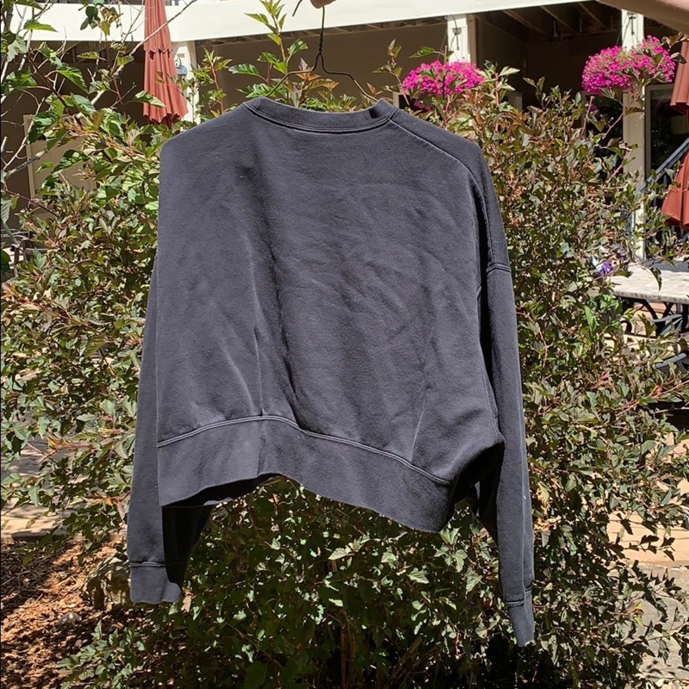 Black Nike Cropped Sweatshirt - Picture 3 of 3